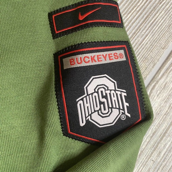Nike On Field Ohio State Buckeyes Salute to Service Sweatshirt Mens Green XL New - Picture 4 of 15